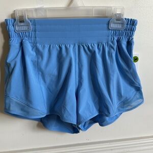lululemon Hotty Hot High-Rise Lined Short 2.5" Blue Chill Size 6 Brand New NWT‎